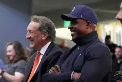 SF Giants’ CEO Larry Baer says Barry Bonds statue ‘on the radar’
